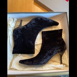COLE HAAN LYDIA BLACK VELVET STRETCH HEEL SIZE 8.5